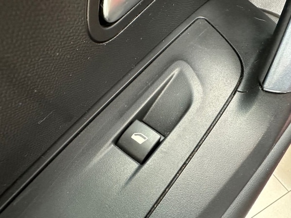Used Peugeot 2008 2020 for sale - 76180124: Photo 23