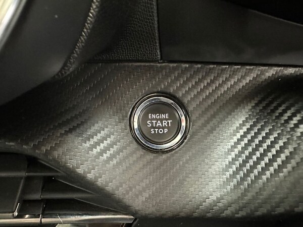 Used Peugeot 2008 2020 for sale - 76180124: Photo 40
