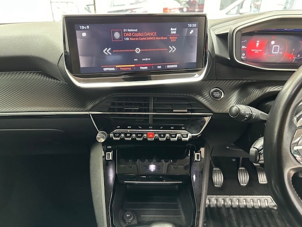 Used Peugeot 2008 2020 for sale - 76180124: Photo 46