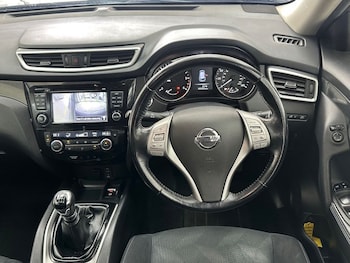 Used Nissan X-Trail 2016 for sale - 78583391: Photo