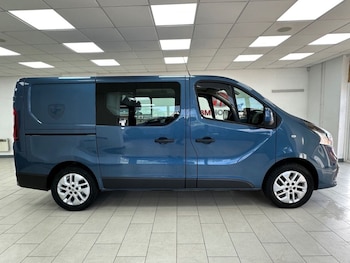 Used Renault Trafic 2018 for sale - 76454216: Photo