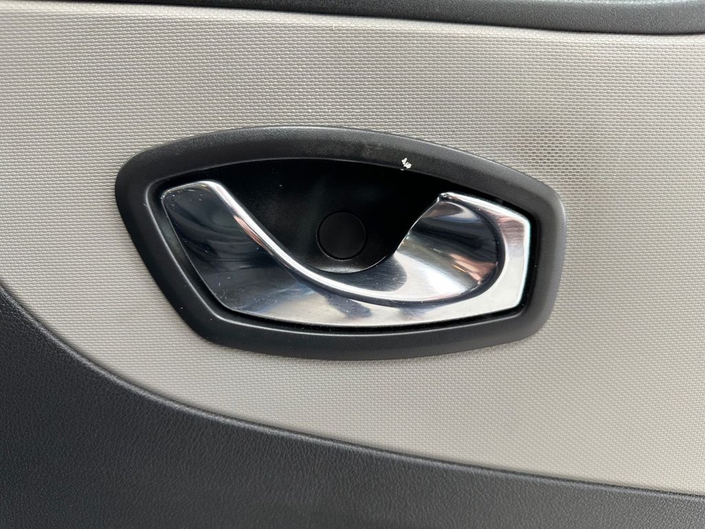 Used Renault Trafic 2018 for sale - 76454216: Photo 33