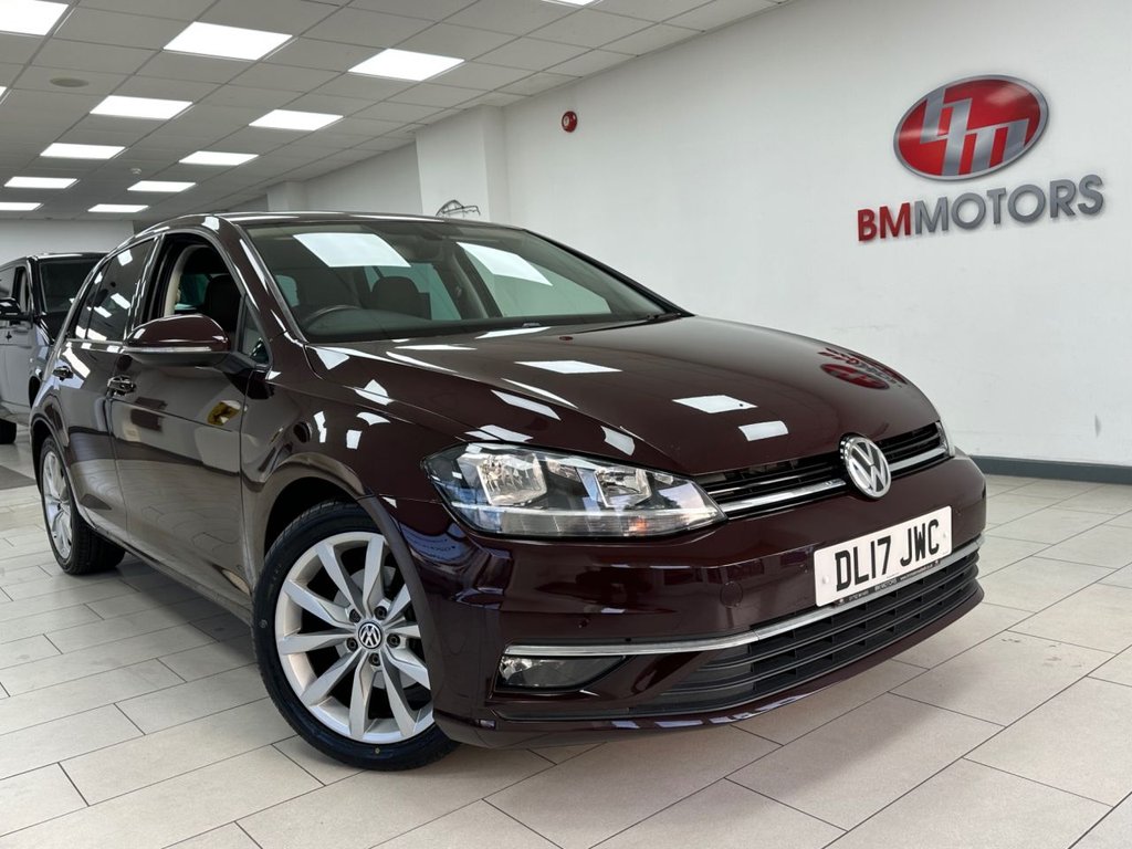 Used Volkswagen Golf 2017 for sale - 76430175: Photo 1