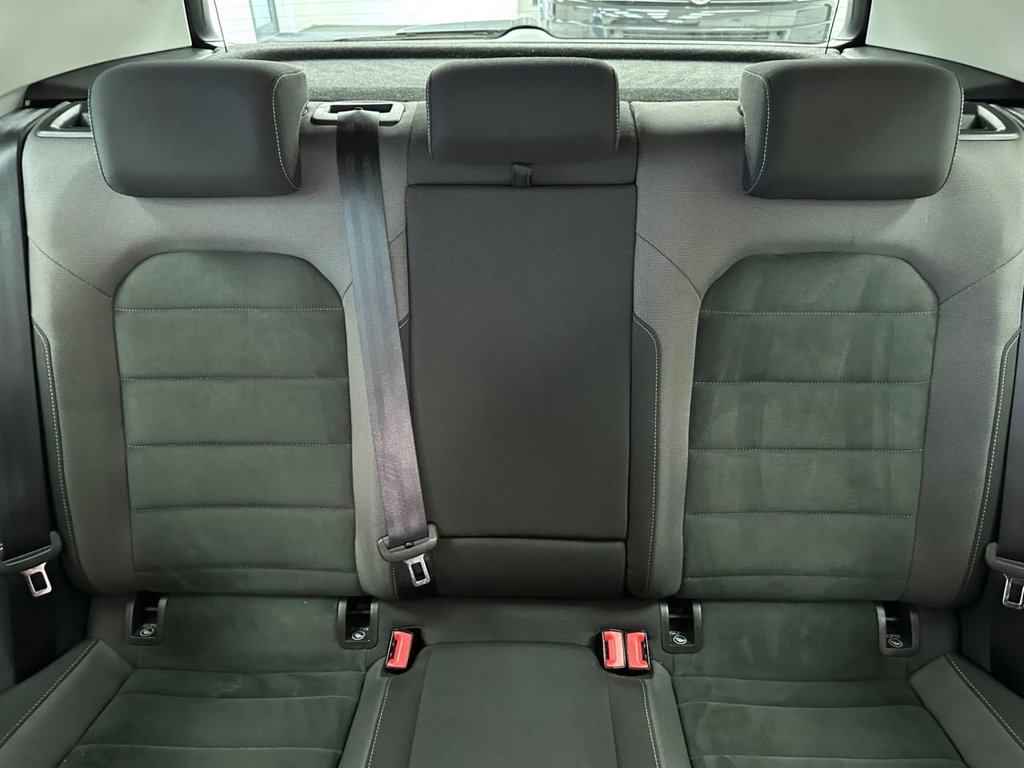 Used Volkswagen Golf 2017 for sale - 76430175: Photo 30