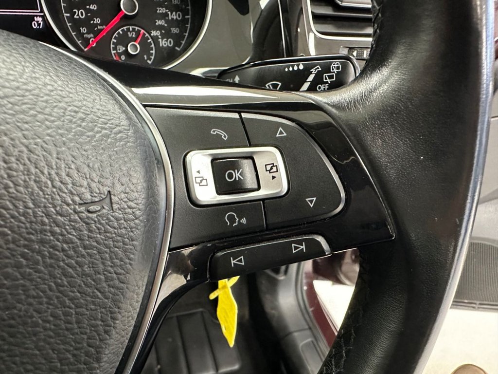 Used Volkswagen Golf 2017 for sale - 76430175: Photo 40