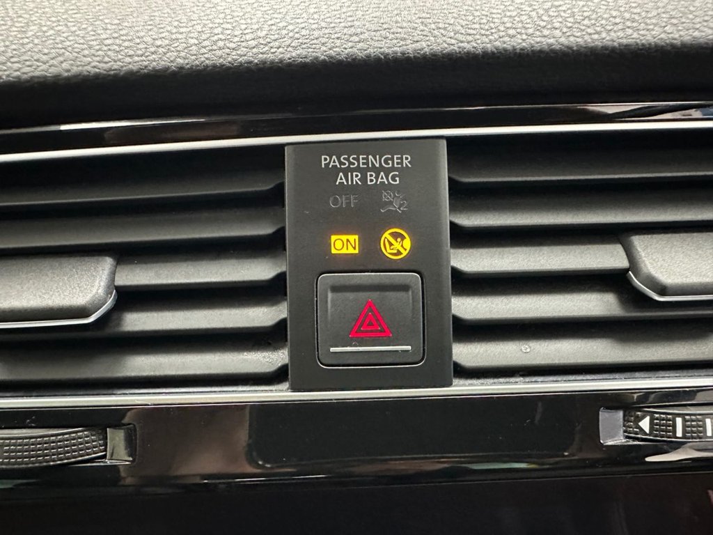 Used Volkswagen Golf 2017 for sale - 76430175: Photo 48