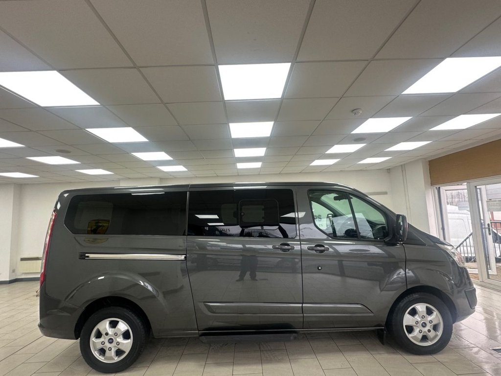 Used Ford Tourneo Custom 2017 for sale - 78049518: Photo 2