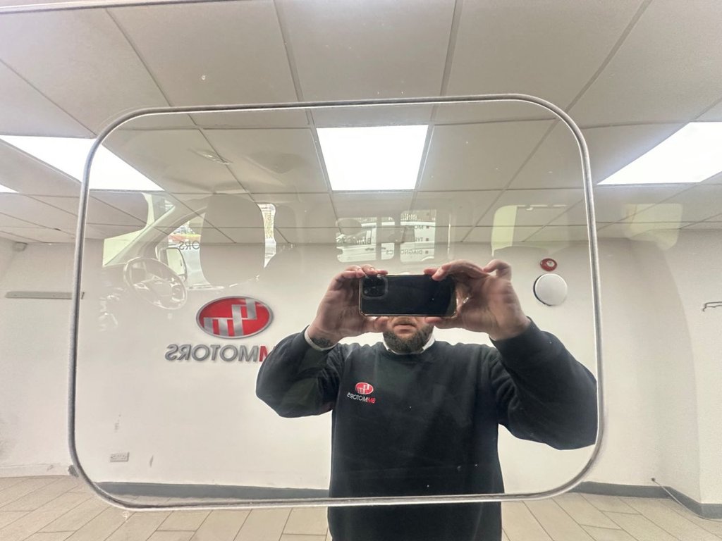 Used Ford Tourneo Custom 2017 for sale - 78049518: Photo 44