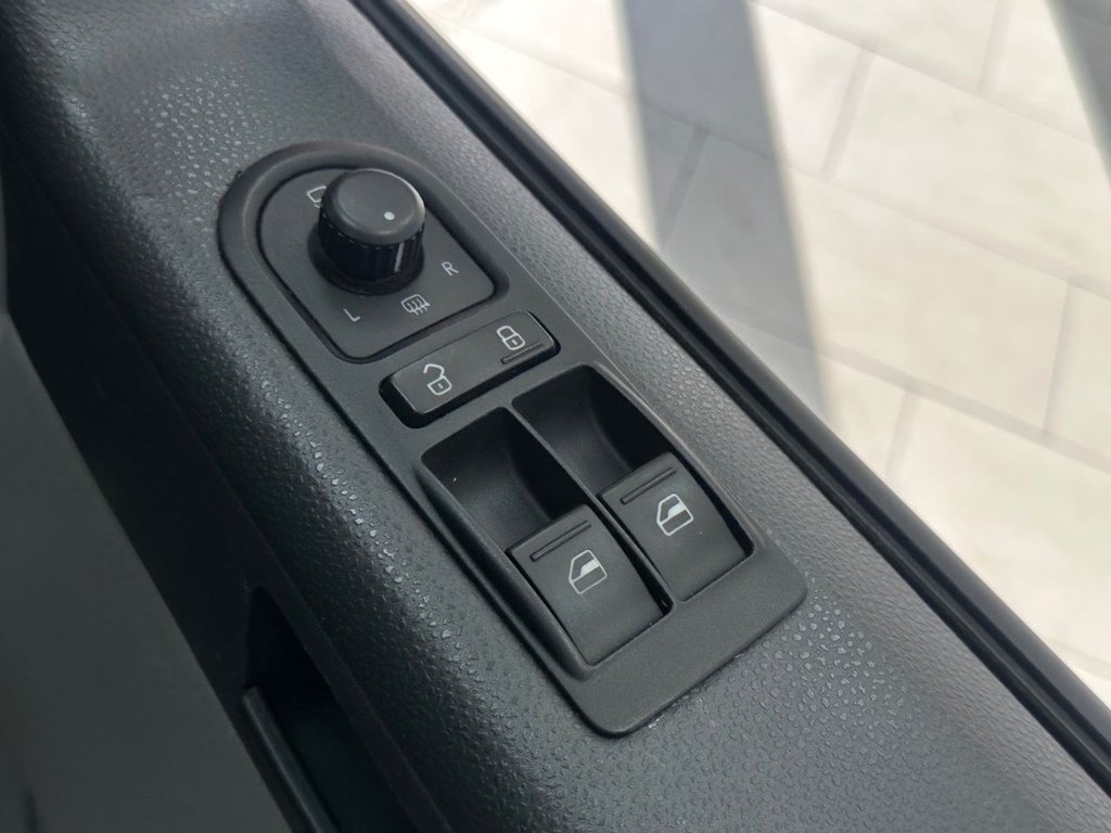 Used Volkswagen Transporter 2012 for sale - 77806110: Photo 21