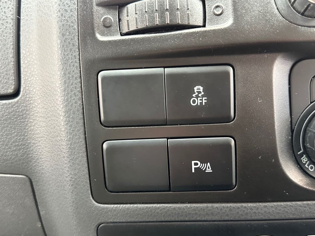 Used Volkswagen Transporter 2012 for sale - 77806110: Photo 28