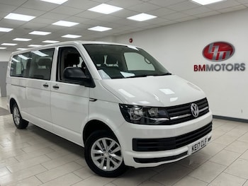 Used Volkswagen Transporter Shuttle 2017 for sale - 76469702: Photo