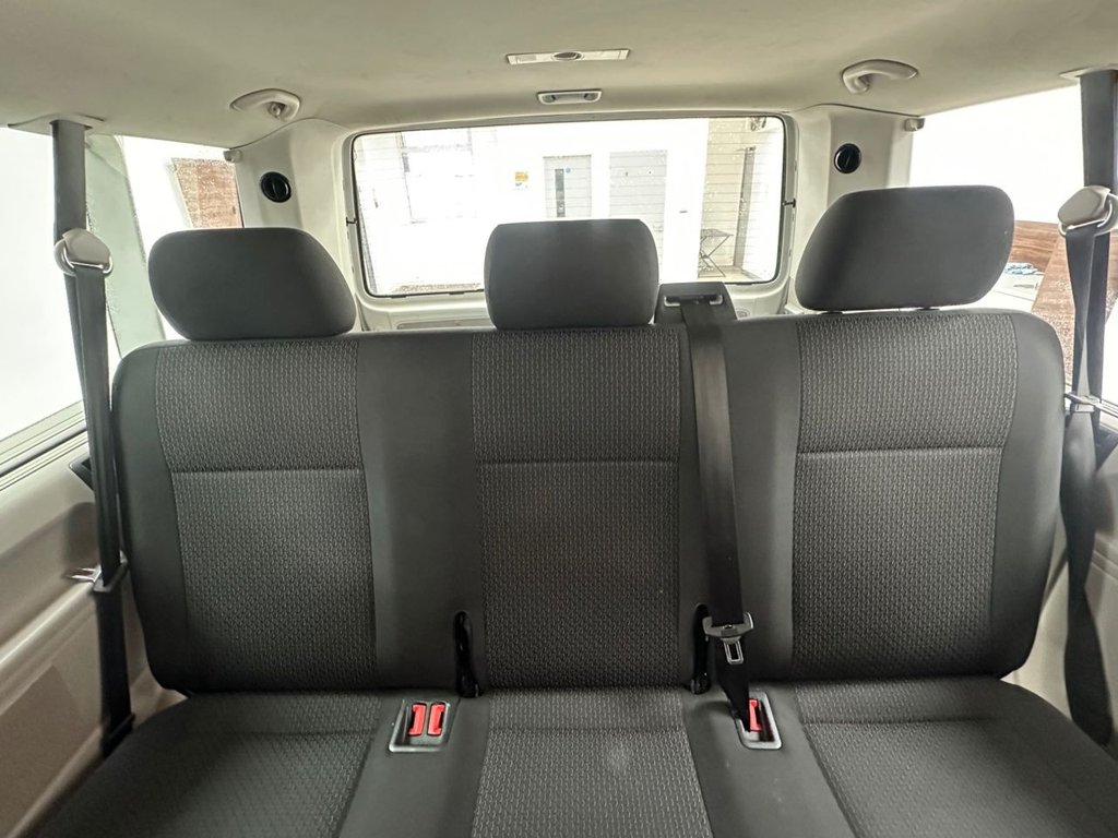 Used Volkswagen Transporter Shuttle 2017 for sale - 76469702: Photo 40