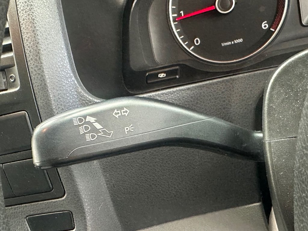 Used Volkswagen Transporter 2010 for sale - 78110437: Photo 28