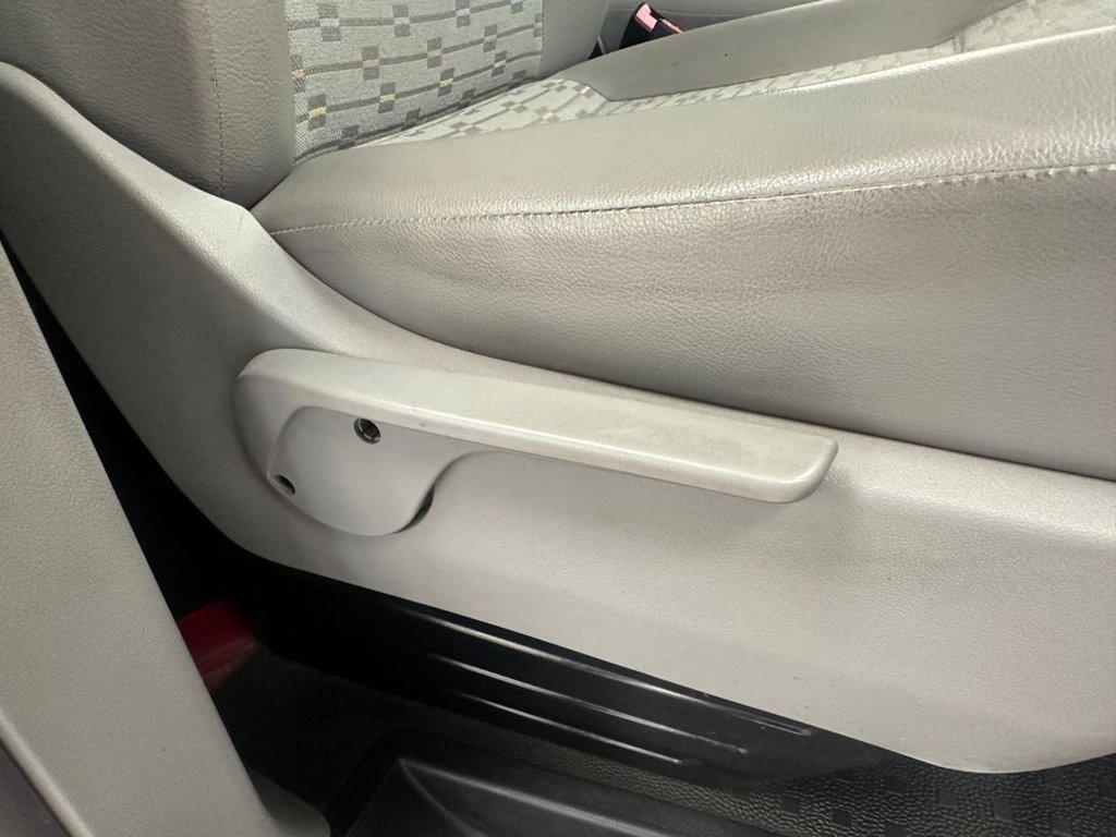 Used Volkswagen Transporter 2010 for sale - 78110437: Photo 43