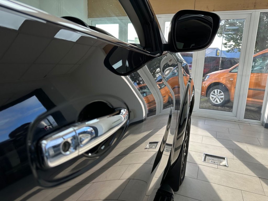 Used Nissan Navara 2021 for sale - 76396305: Photo 18