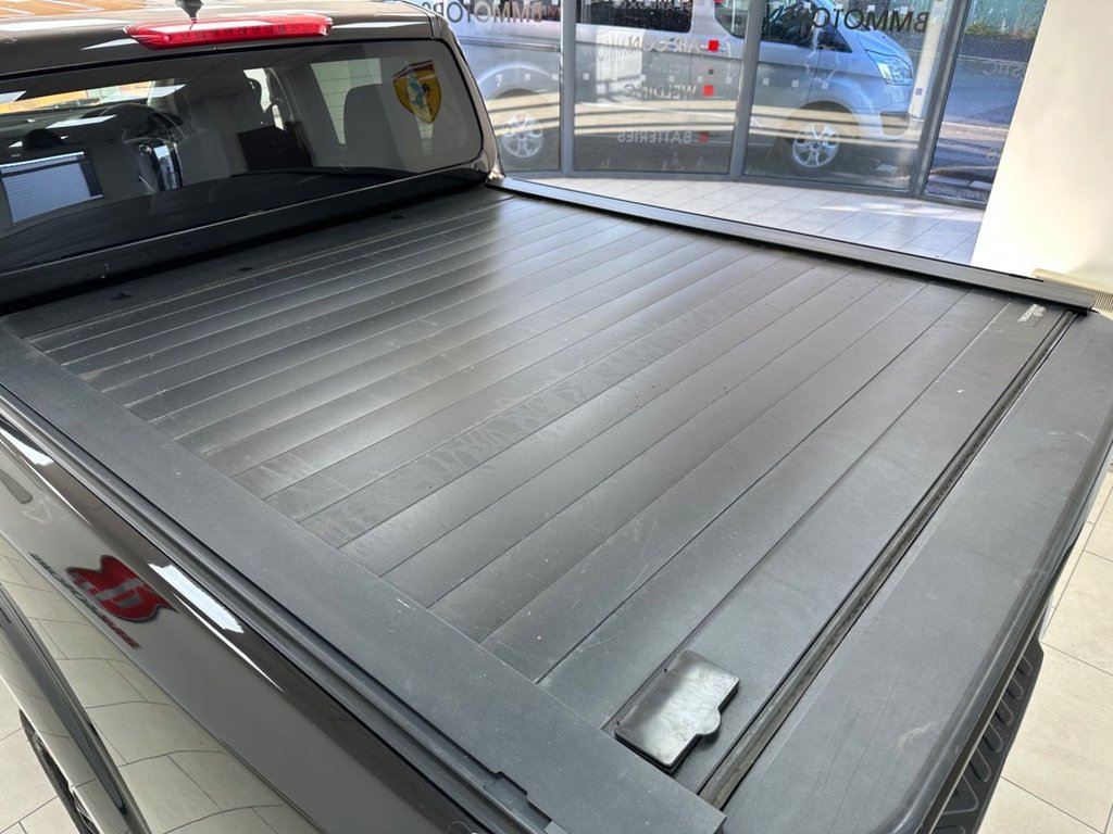 Used Nissan Navara 2021 for sale - 76396305: Photo 21