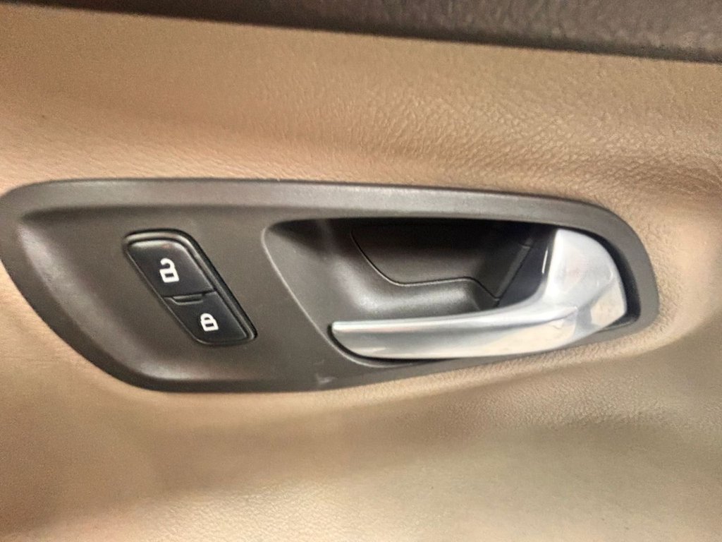 Used Ford Transit Custom 2017 for sale - 77563805: Photo 37