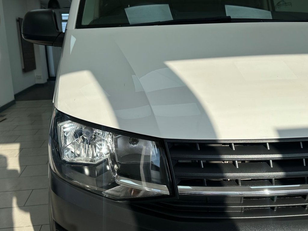 Used Volkswagen Transporter 2019 for sale - 77748245: Photo 15