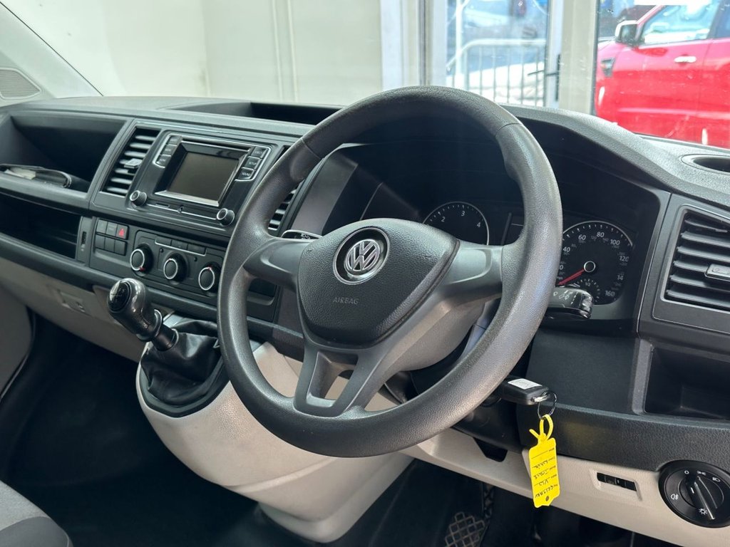 Used Volkswagen Transporter 2019 for sale - 77748245: Photo 3