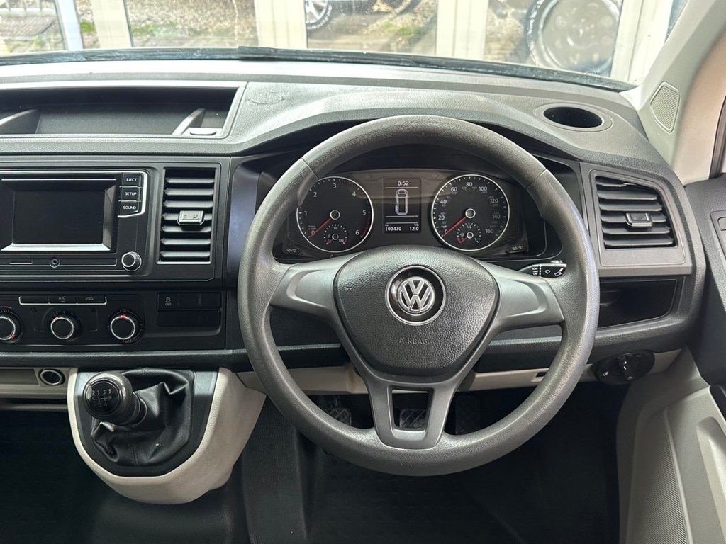 Used Volkswagen Transporter 2019 for sale - 77748245: Photo 4
