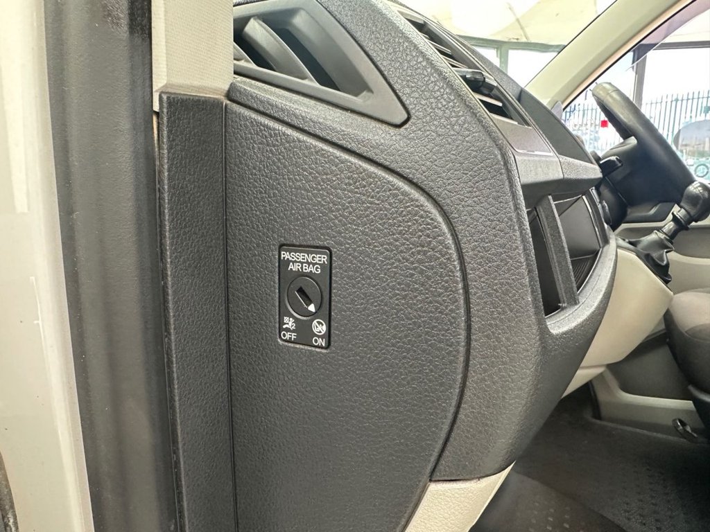 Used Volkswagen Transporter 2019 for sale - 77748245: Photo 49