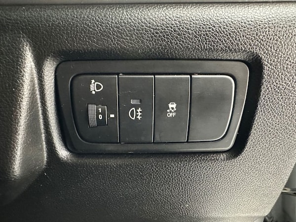 Used Ssangyong Korando 2016 for sale - 76048513: Photo 39