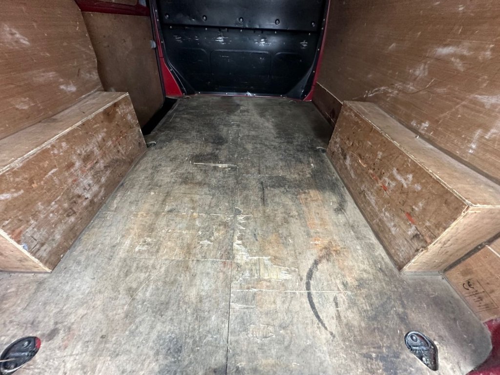 Used Volkswagen Transporter 2016 for sale - 78049640: Photo 16