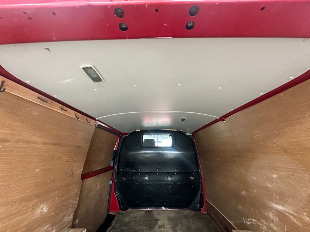 Used Volkswagen Transporter 2016 for sale - 78049640: Photo 17