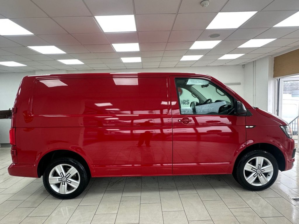Used Volkswagen Transporter 2016 for sale - 78049640: Photo 2
