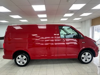 Used Volkswagen Transporter 2016 for sale - 78049640: Photo