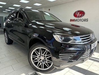 Used Volkswagen Touareg 2016 for sale - 78650203: Photo