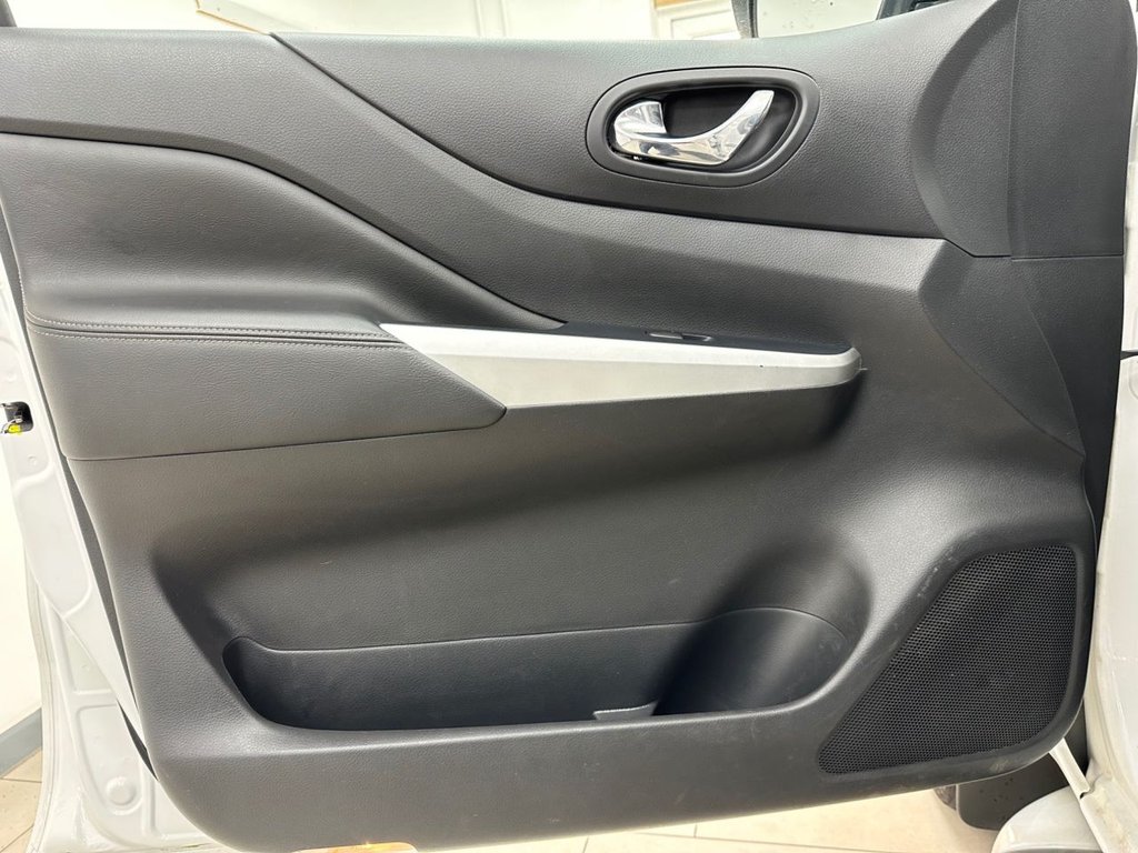 Used Nissan Navara 2019 for sale - 76395738: Photo 29