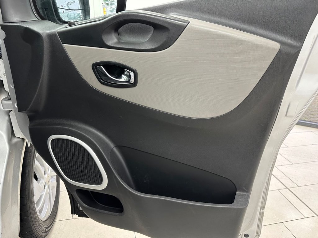 Used Renault Trafic 2017 for sale - 76569817: Photo 39