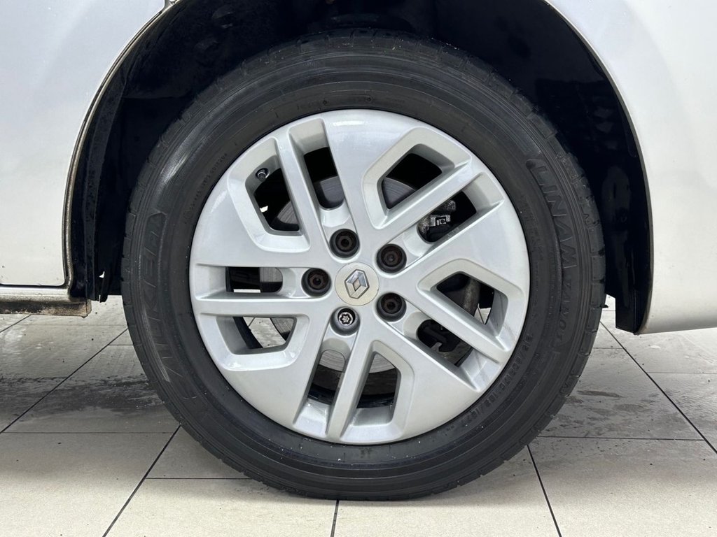 Used Renault Trafic 2017 for sale - 76569817: Photo 7