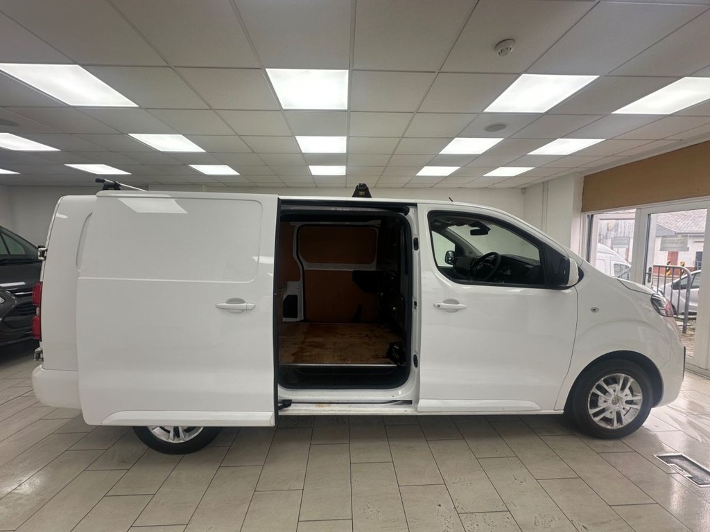 Used Vauxhall Vivaro 2020 for sale - 78049533: Photo 20
