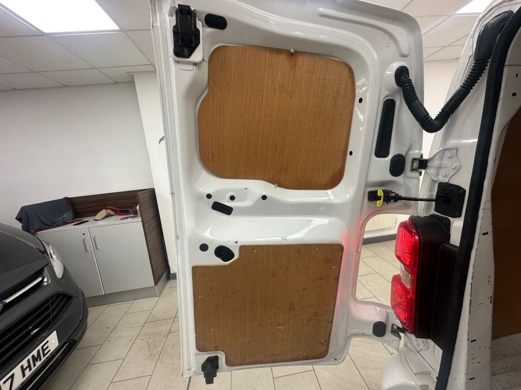 Used Vauxhall Vivaro 2020 for sale - 78049533: Photo 26