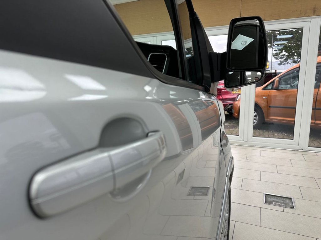 Used Ford Tourneo Custom 2020 for sale - 76447081: Photo 21