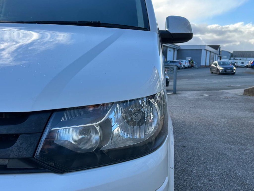 Used Volkswagen Transporter 2015 for sale - 77748293: Photo 18