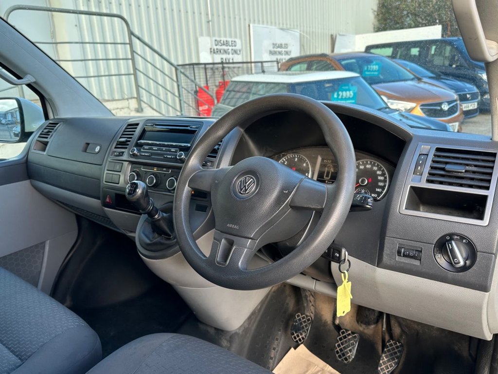 Used Volkswagen Transporter 2015 for sale - 77748293: Photo 3