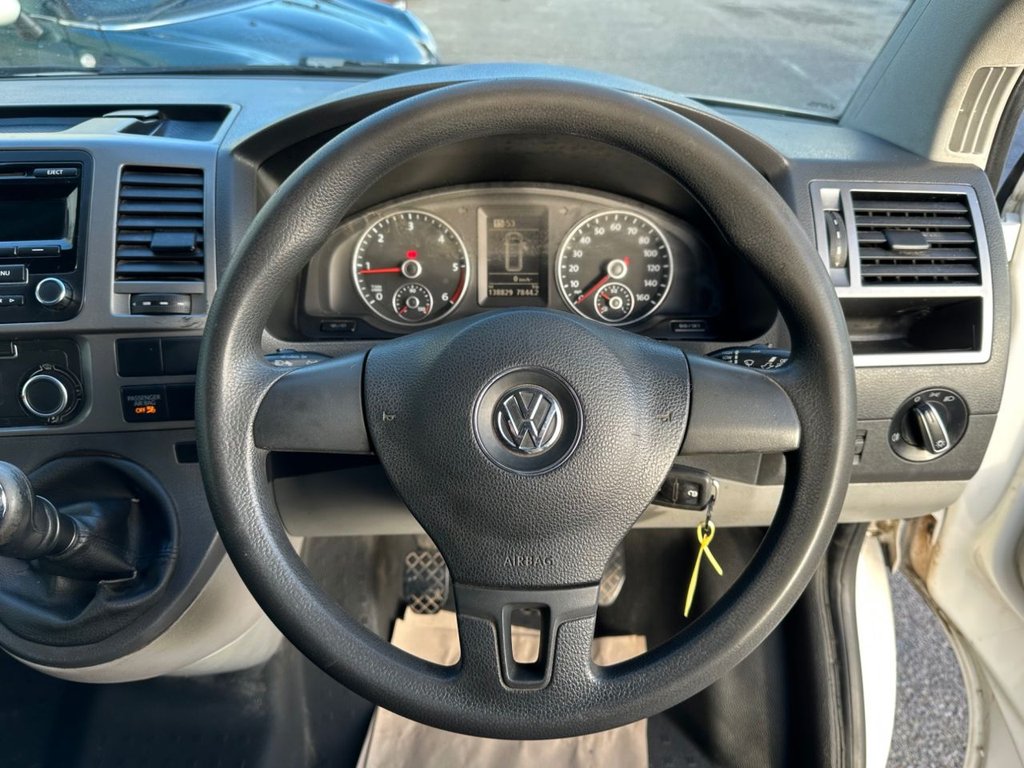 Used Volkswagen Transporter 2015 for sale - 77748293: Photo 4