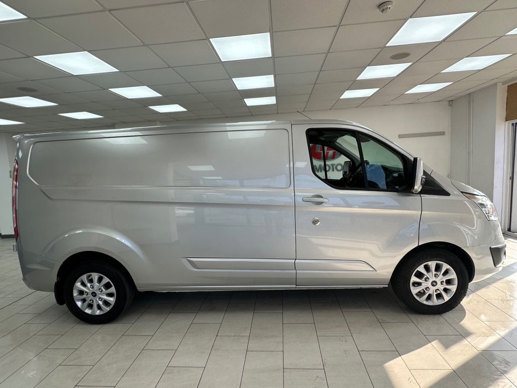 Used Ford Transit Custom 2017 for sale - 77748246: Photo 2
