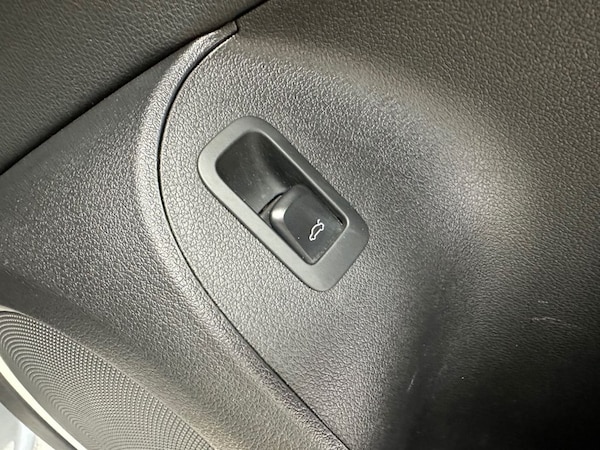 Used Audi Q5 2010 for sale - 76333182: Photo 38