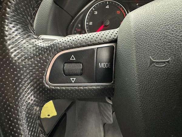 Used Audi Q5 2010 for sale - 76333182: Photo 48