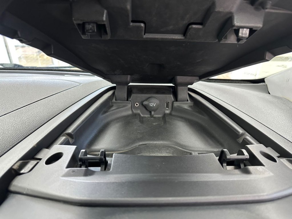 Used Ford Tourneo Custom 2015 for sale - 77121360: Photo 34