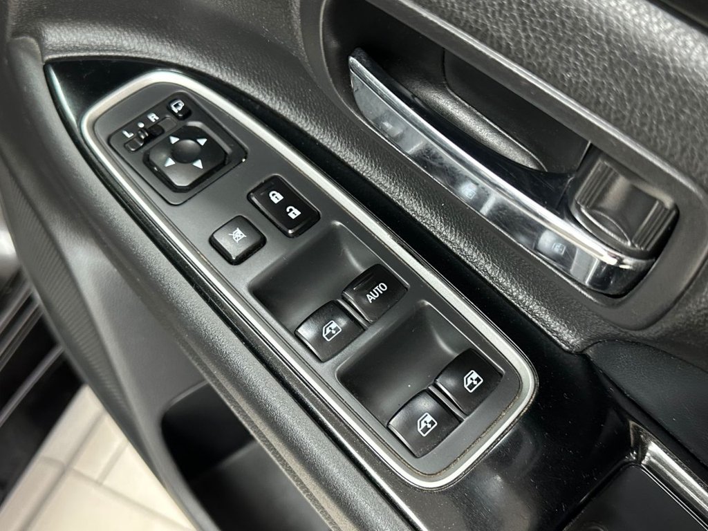 Used Mitsubishi Outlander 2017 for sale - 77275816: Photo 16