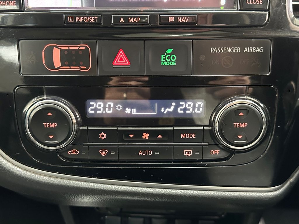 Used Mitsubishi Outlander 2017 for sale - 77275816: Photo 28