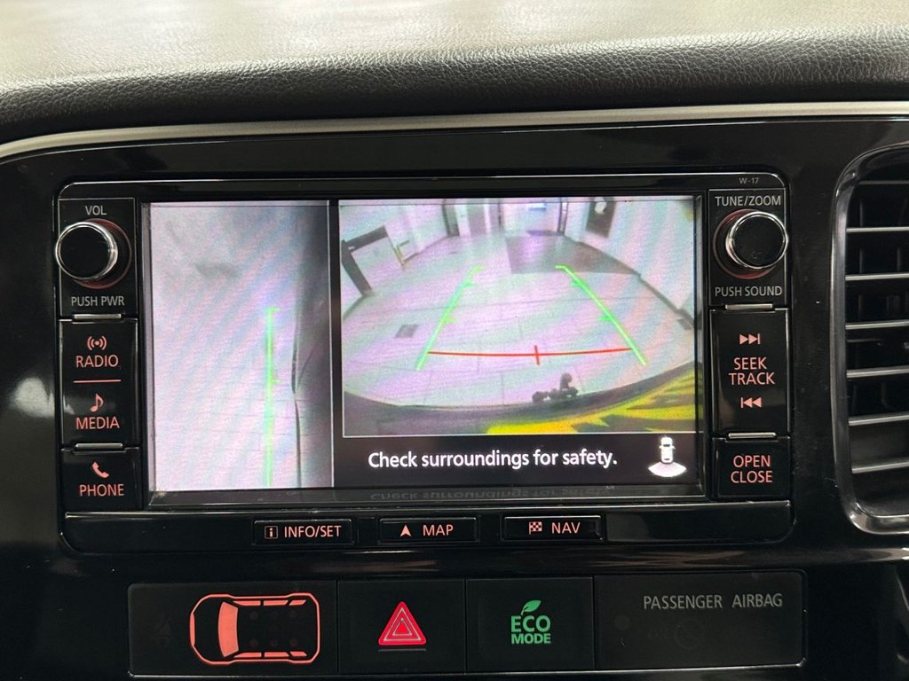 Used Mitsubishi Outlander 2017 for sale - 77275816: Photo 33