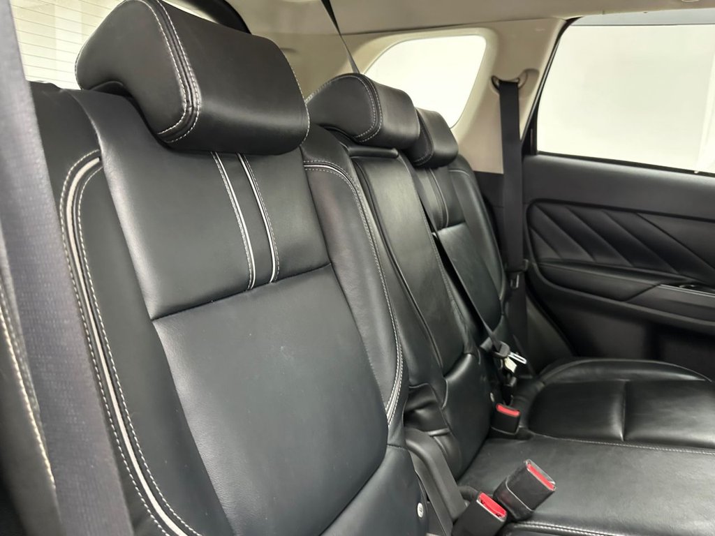 Used Mitsubishi Outlander 2017 for sale - 77275816: Photo 38