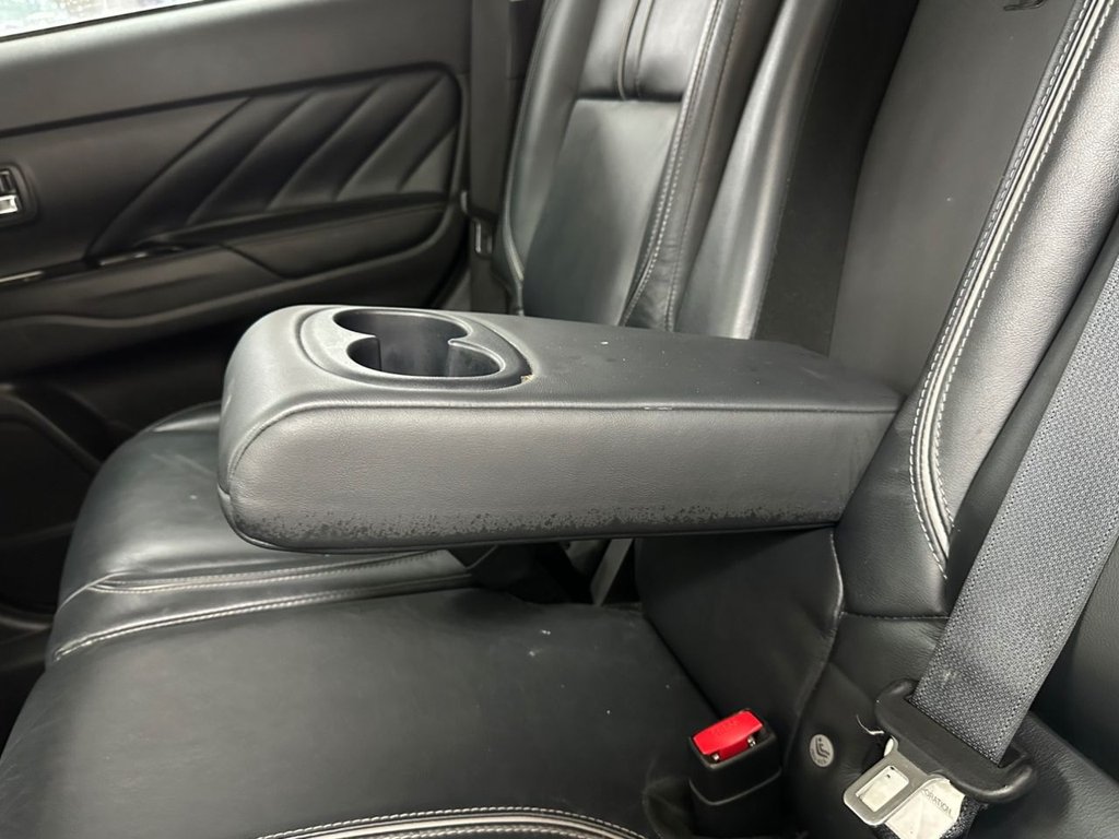 Used Mitsubishi Outlander 2017 for sale - 77275816: Photo 47