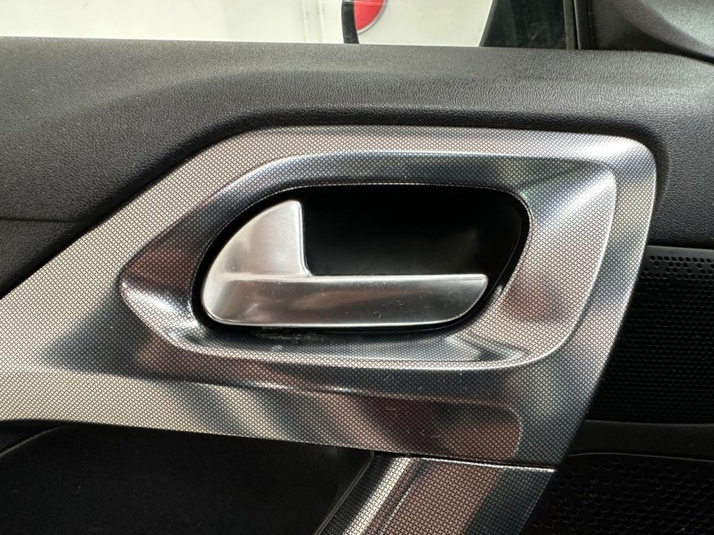 Used Peugeot 2008 2016 for sale - 76430019: Photo 21